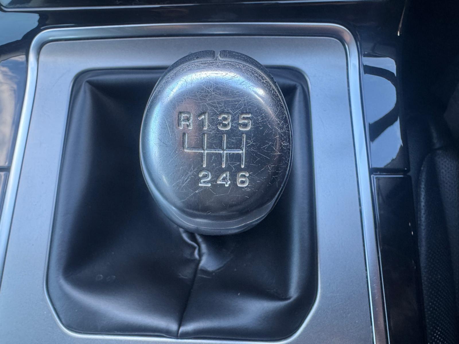 Land Rover Range Rover Evoque view 16