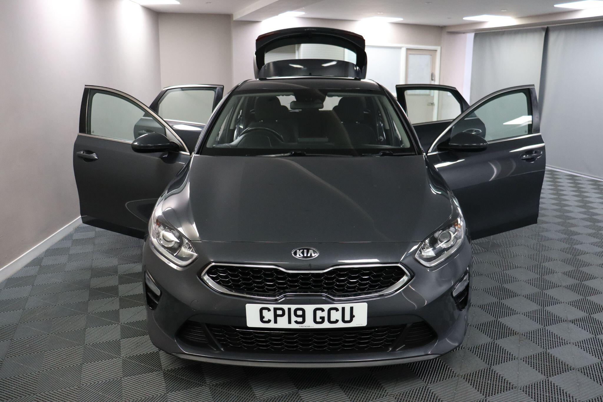 Kia Ceed view 7
