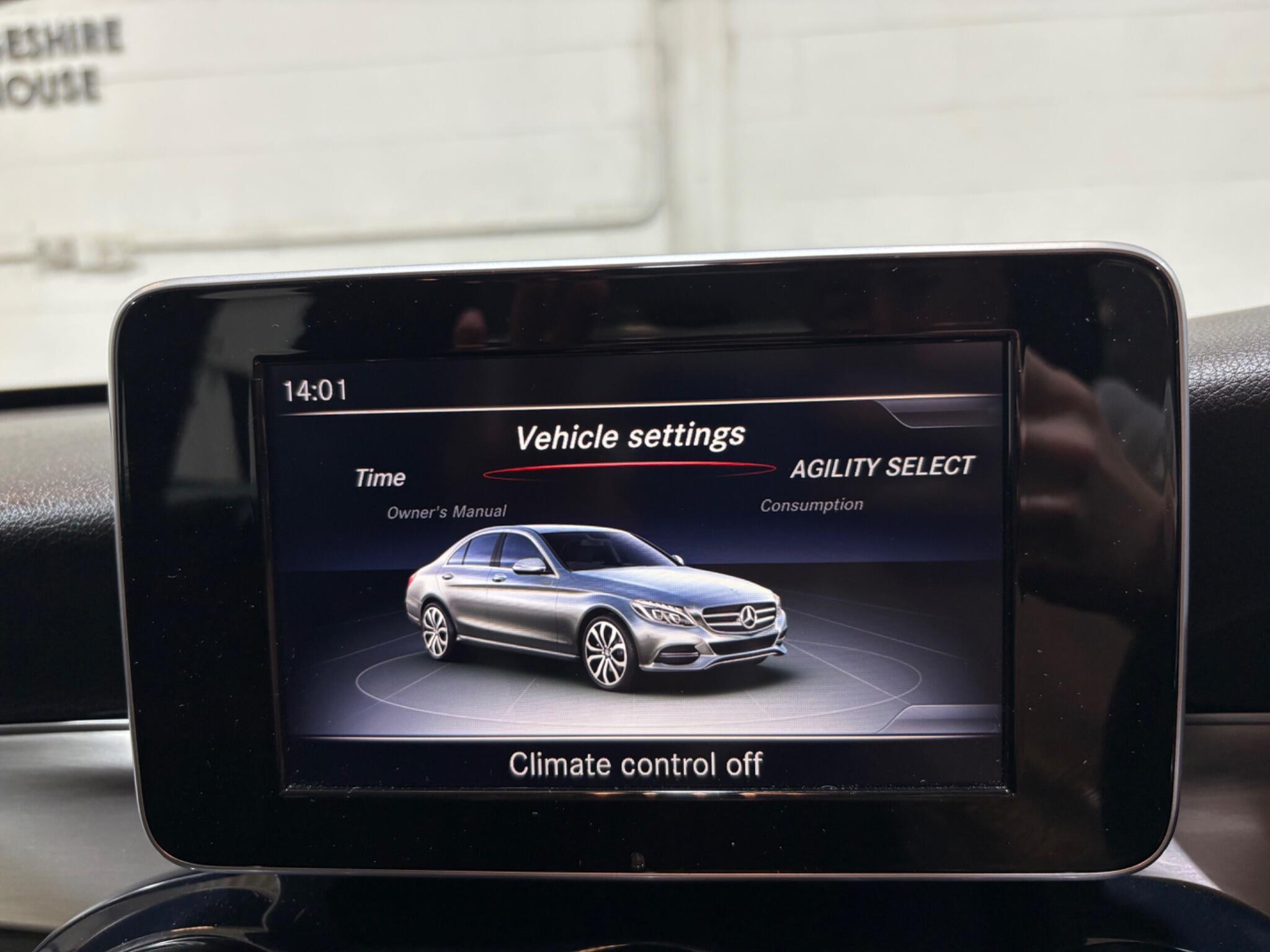 Mercedes-Benz C Class view 16