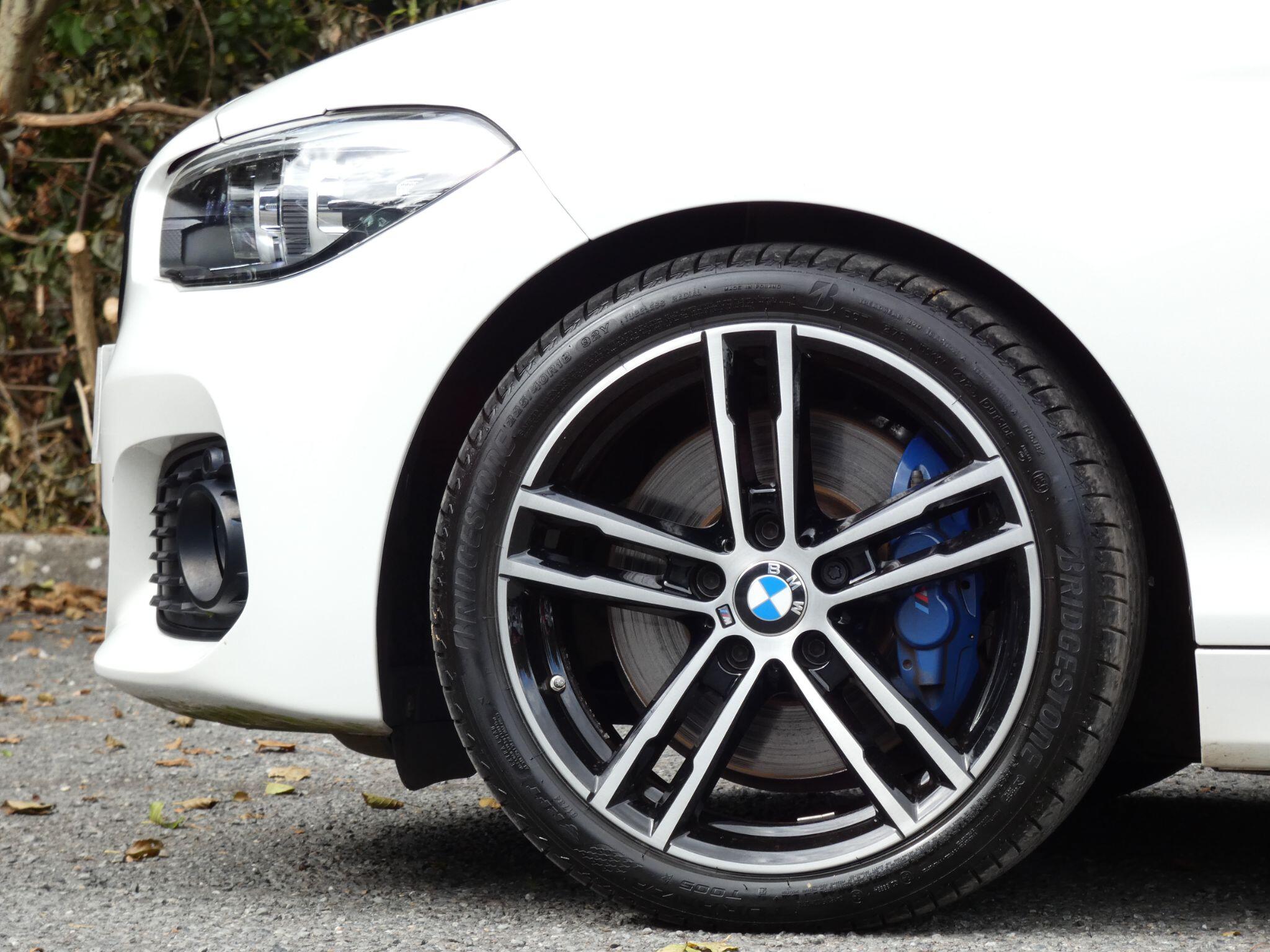 BMW 1 Series view 42