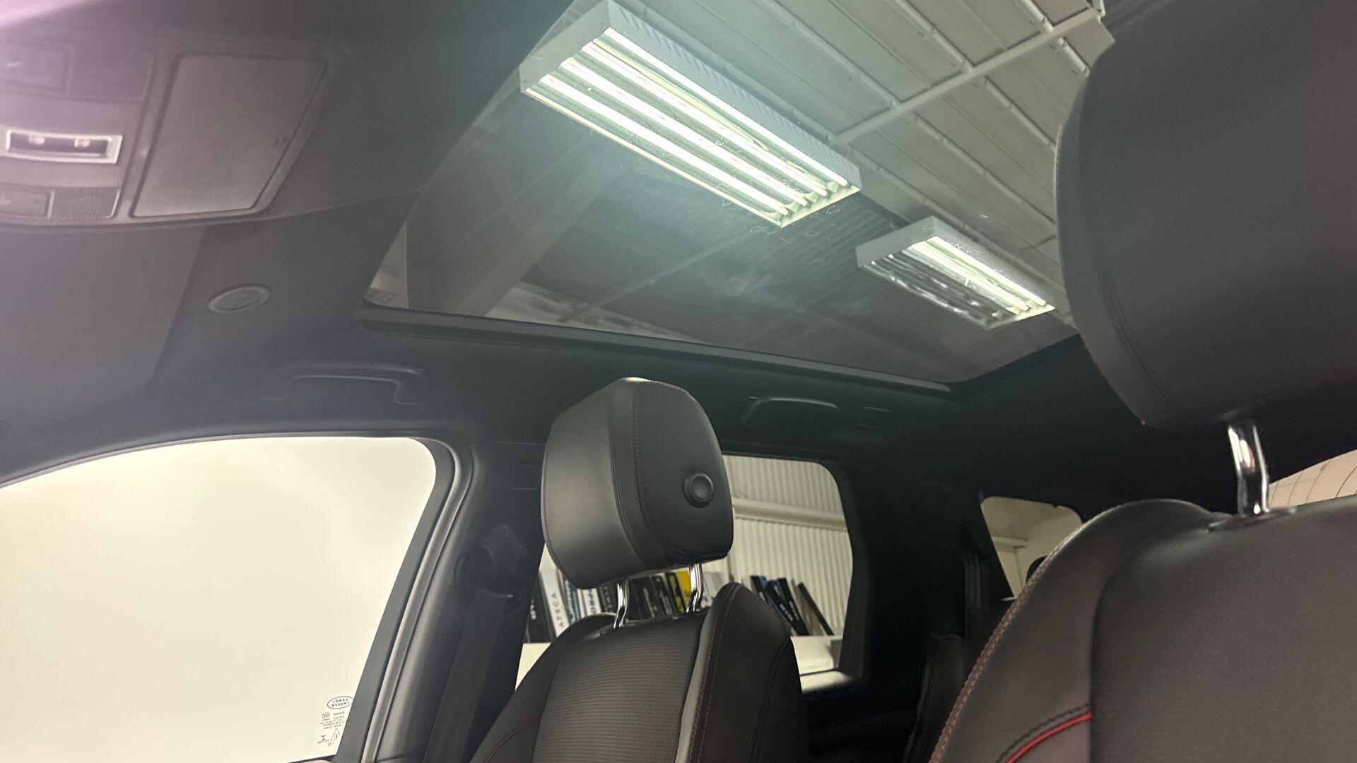 Land Rover Discovery Sport view 21