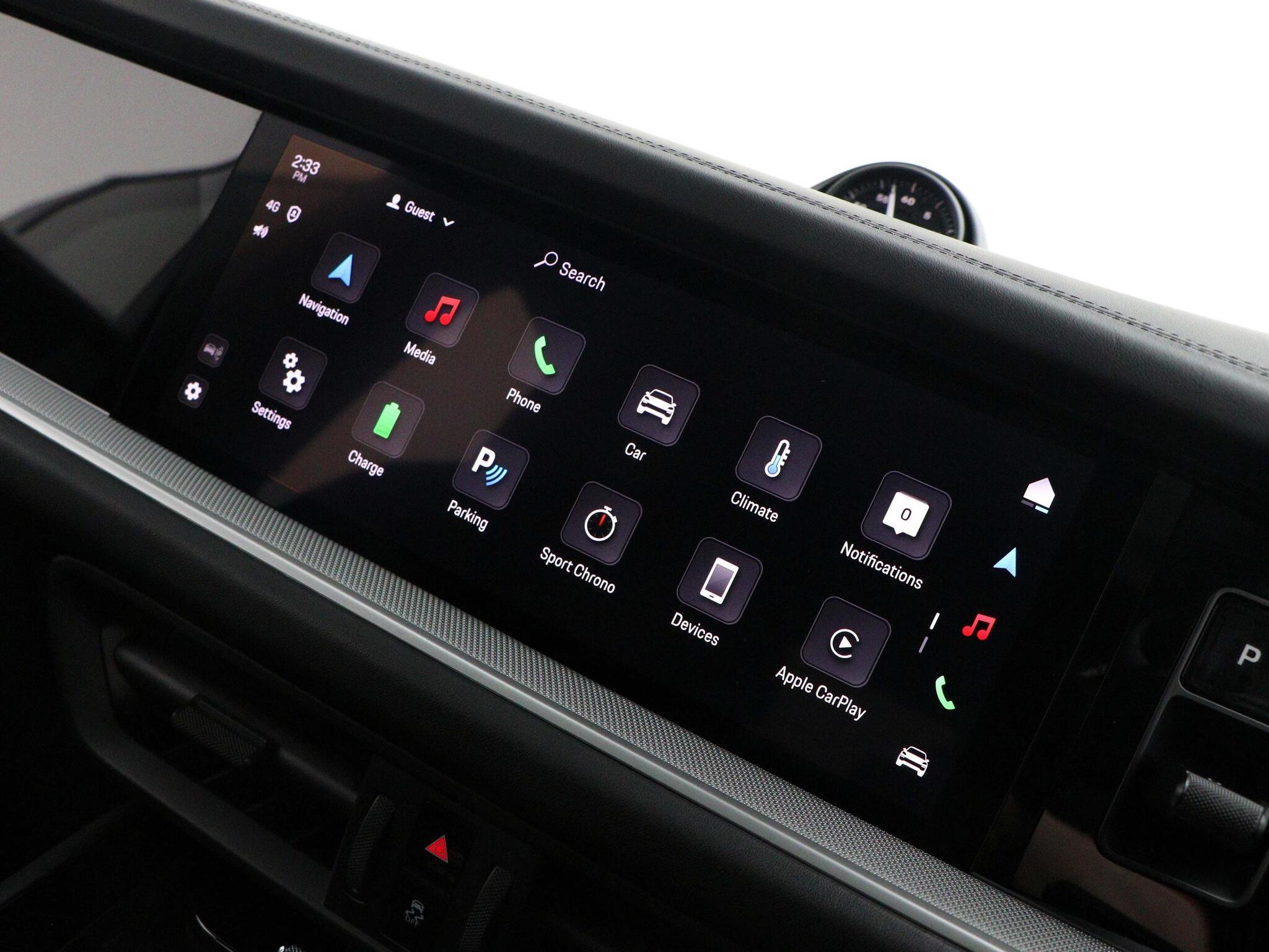 Porsche Cayenne view 39