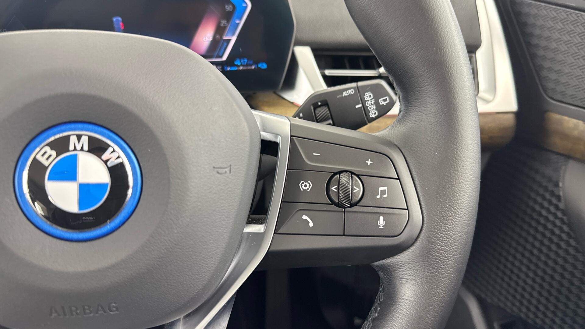 BMW 2 Series Active Tourer view 36