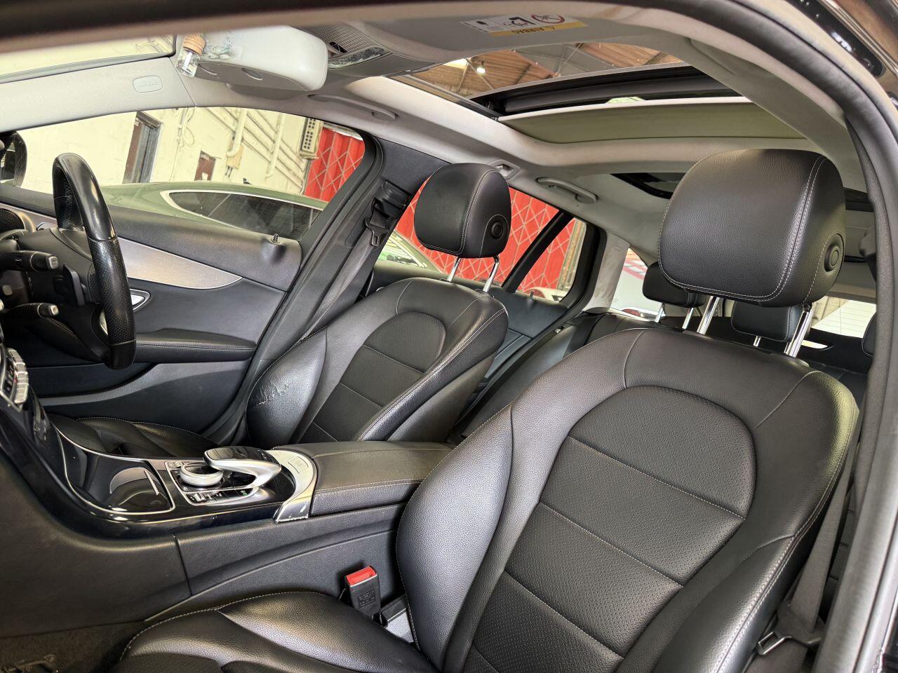Mercedes-Benz C-Class view 58