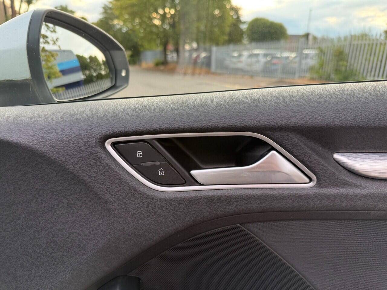 Audi A3 view 25