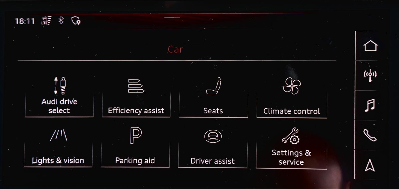 Audi A6 Saloon view 60