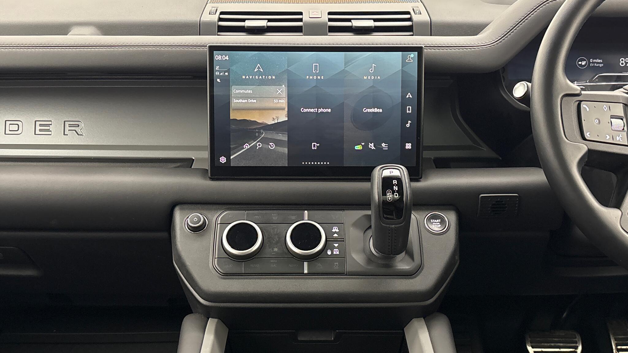 Land Rover Defender view 14