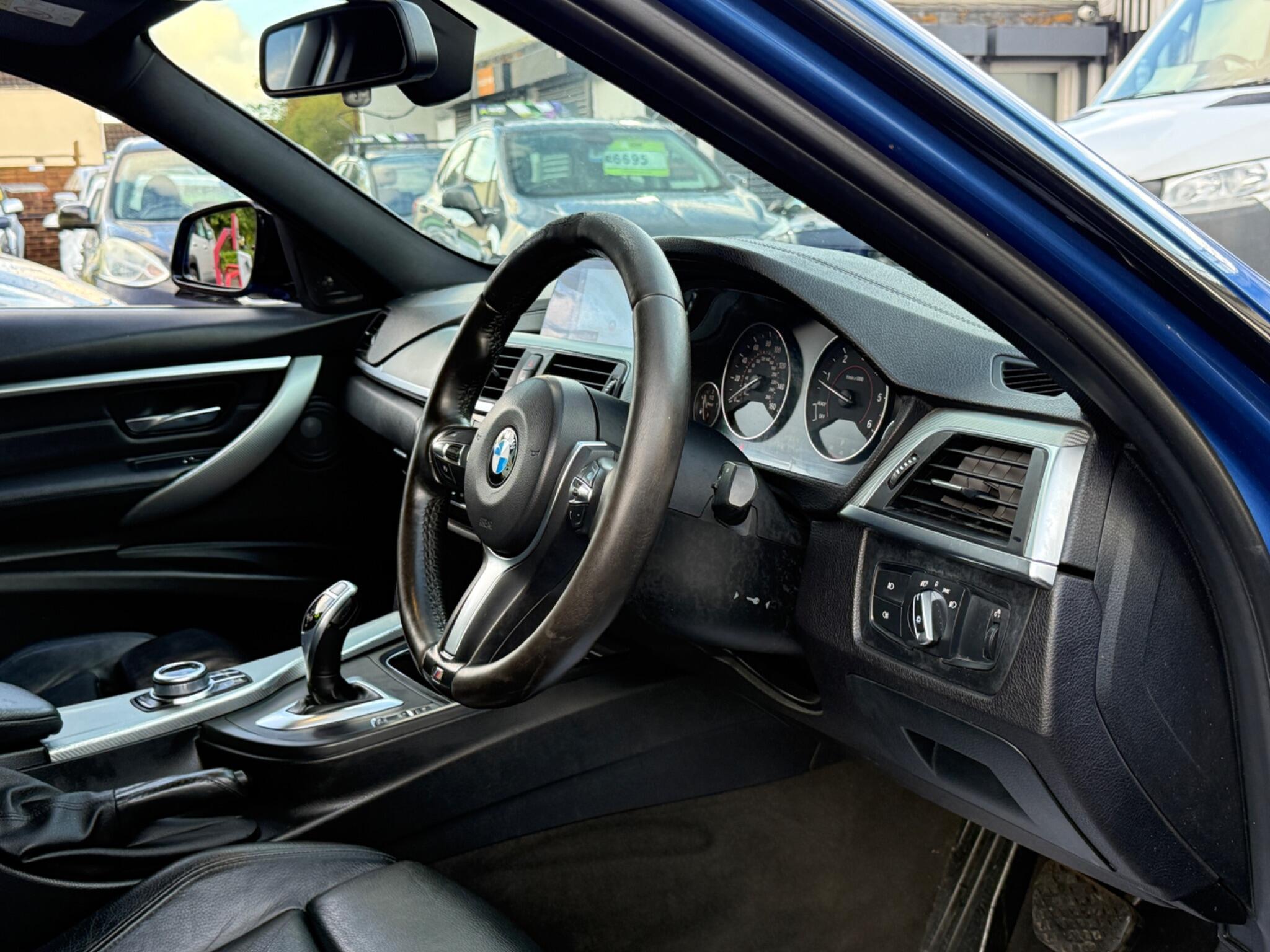 BMW 3 Series - Image 39