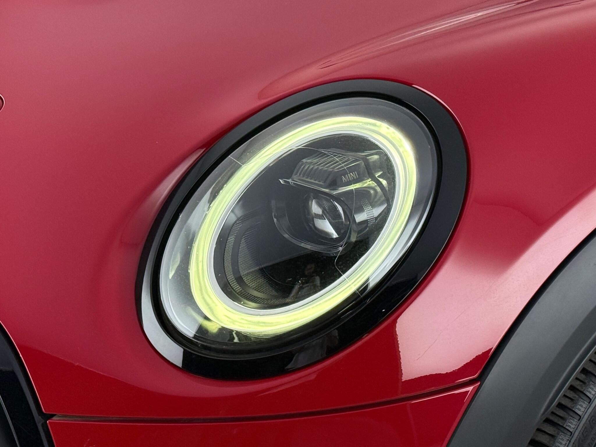 Mini Convertible view 13