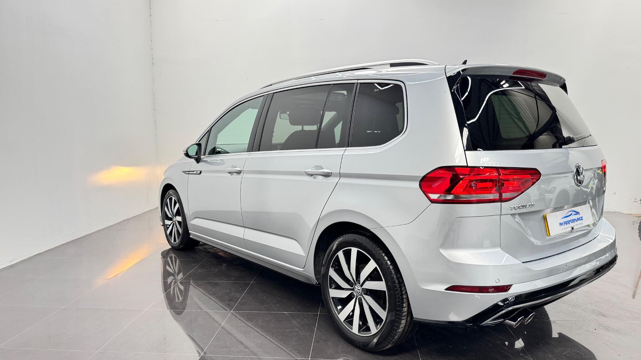 Volkswagen Touran view 43