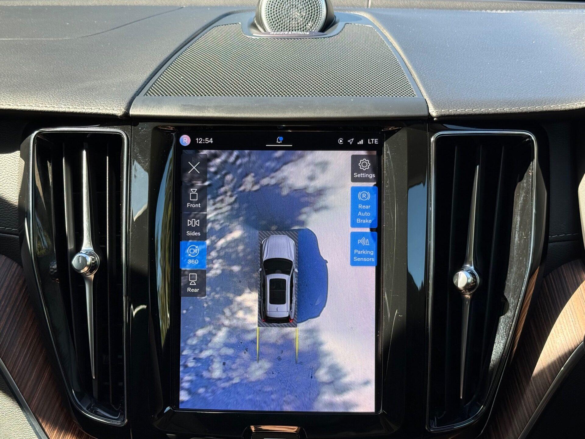 Volvo XC60 view 43