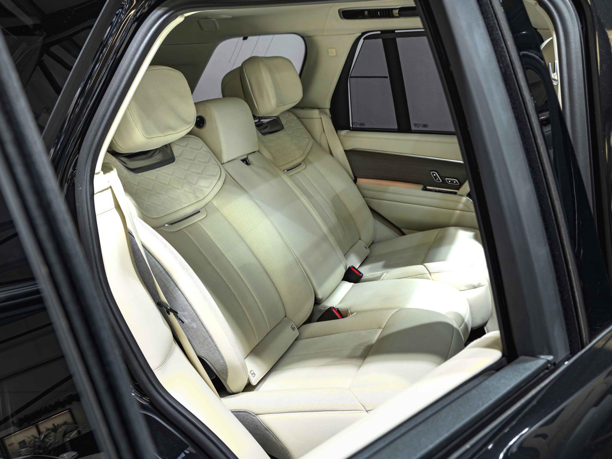 Land Rover Range Rover view 33