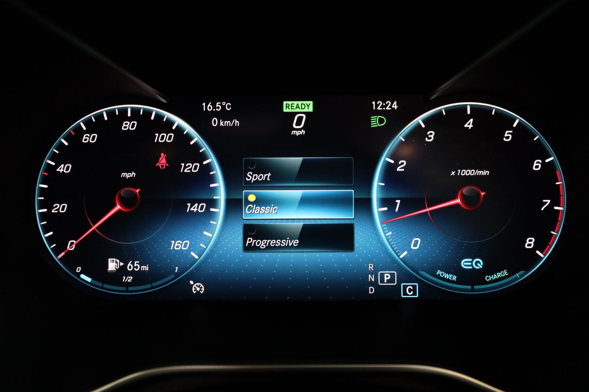 Mercedes-Benz C Class view 38