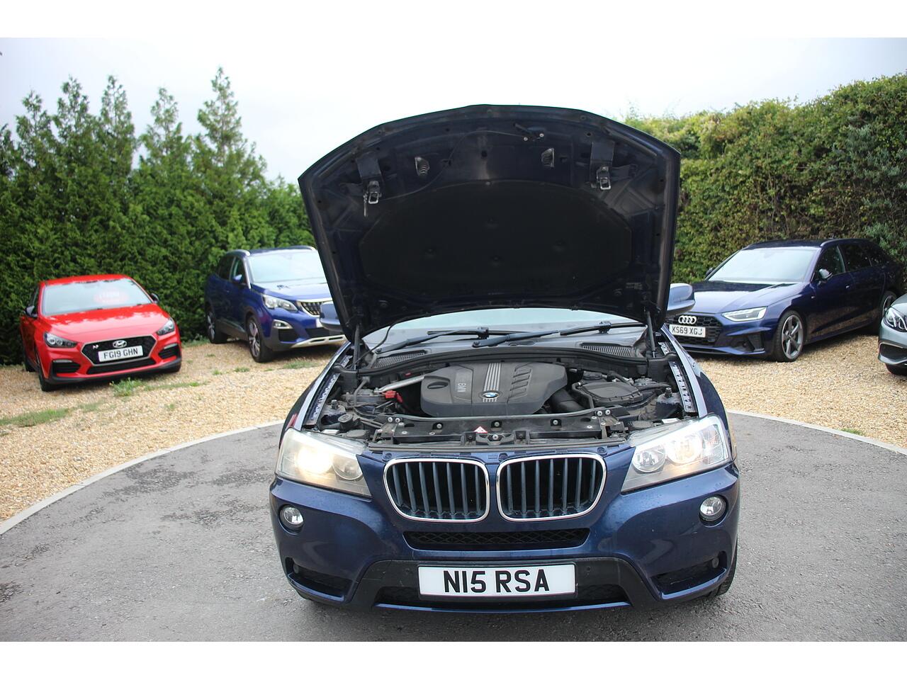 BMW X3 view 21
