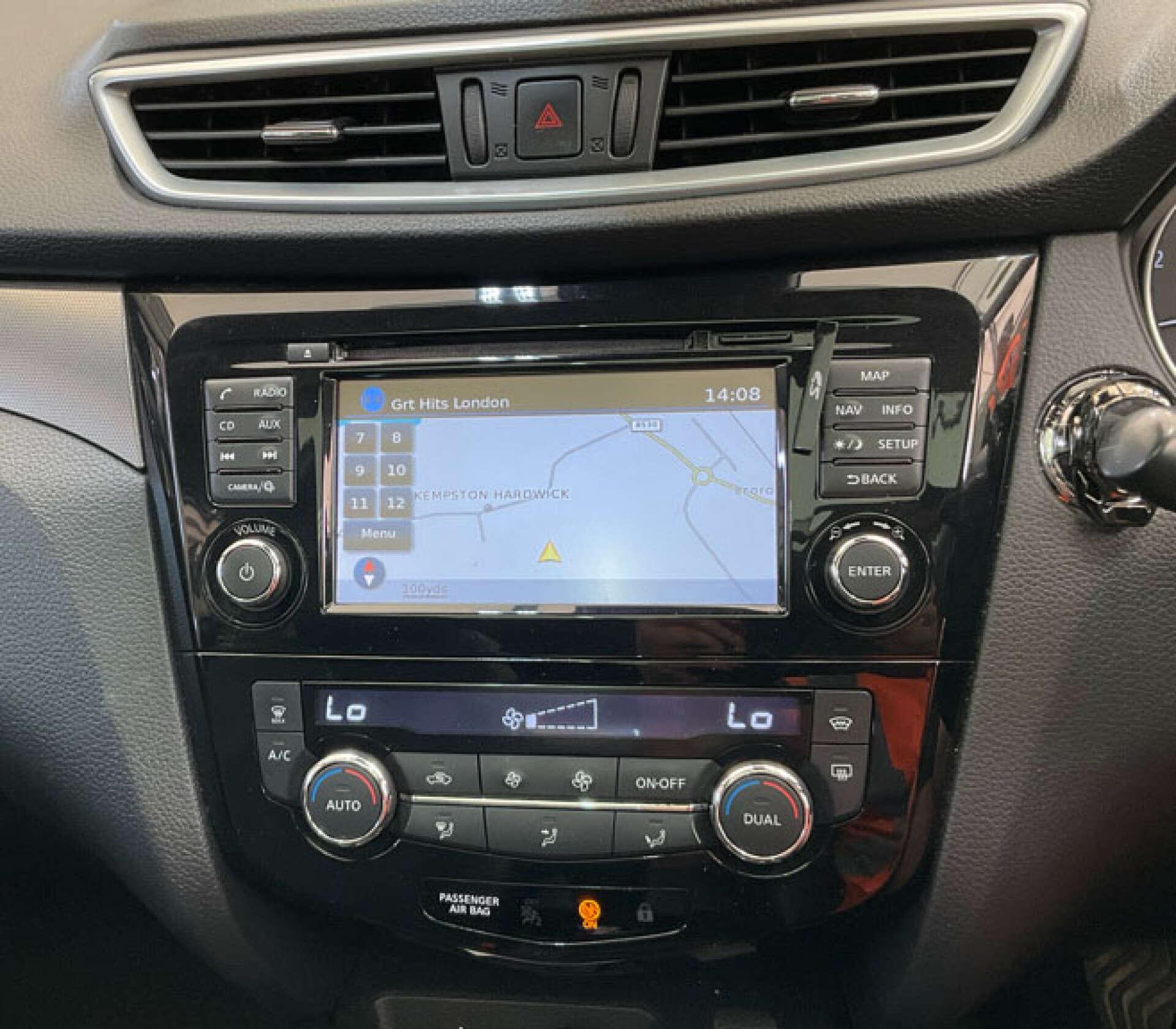 Nissan Qashqai view 2