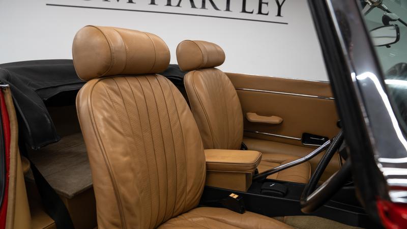 Jaguar E-Type view 17