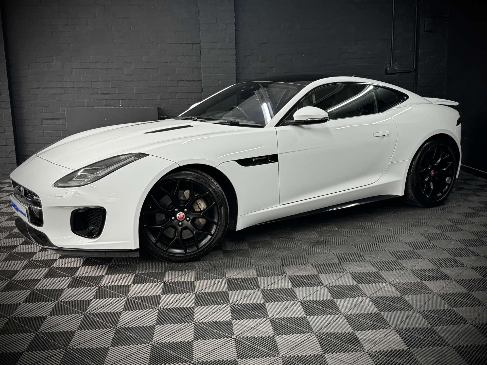 Jaguar F-Type view 3