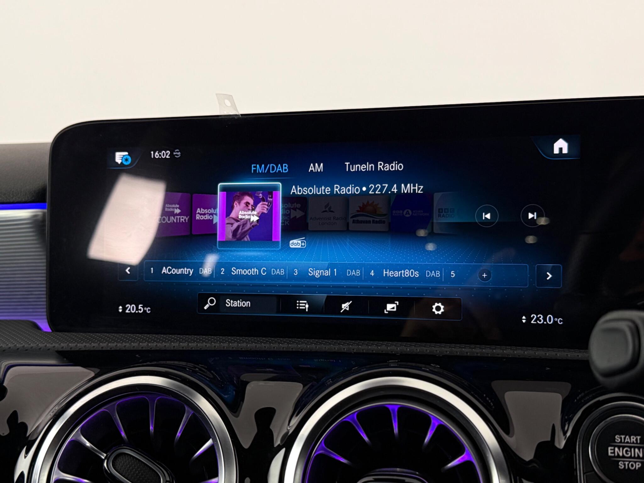 Mercedes-Benz A-Class view 27
