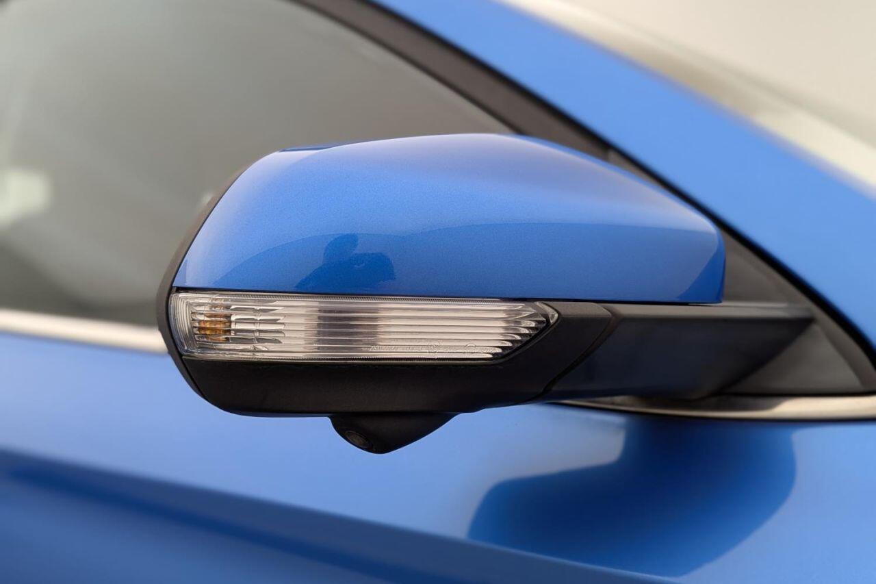 MG ZS view 37