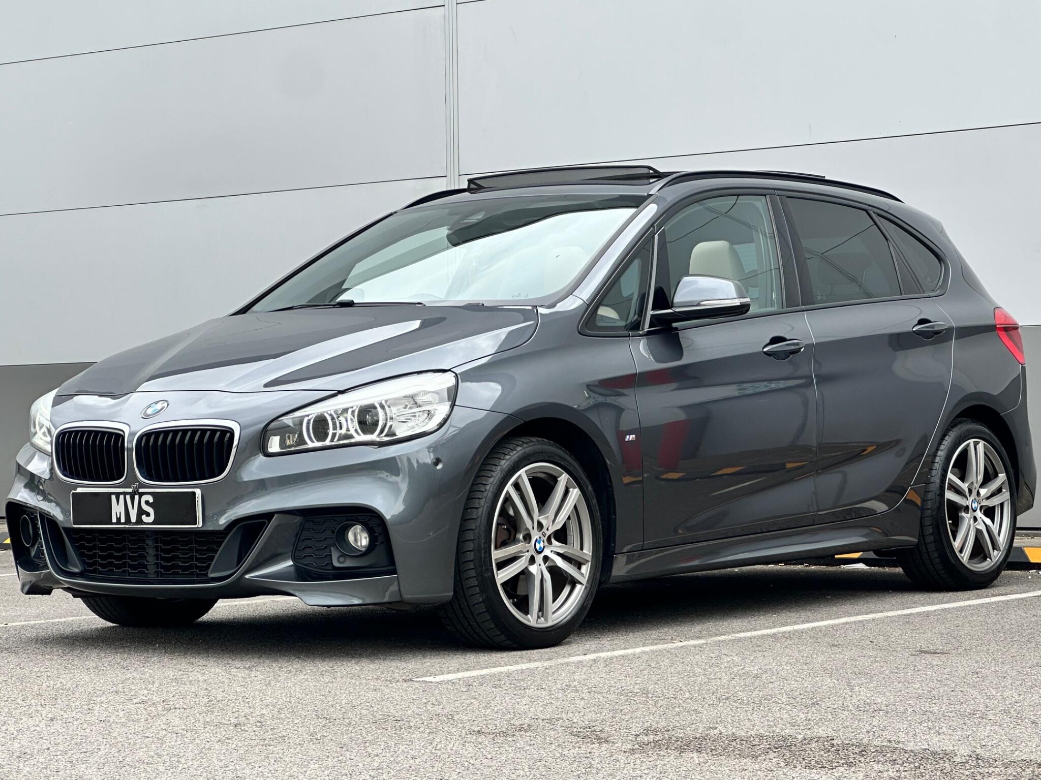 BMW 2 Series Active Tourer view 4