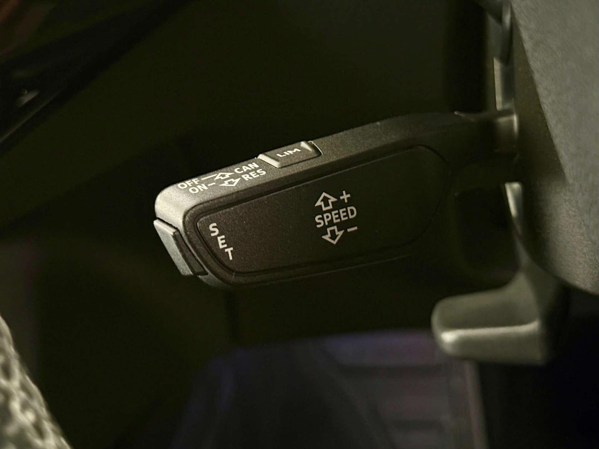 Audi E-Tron view 23