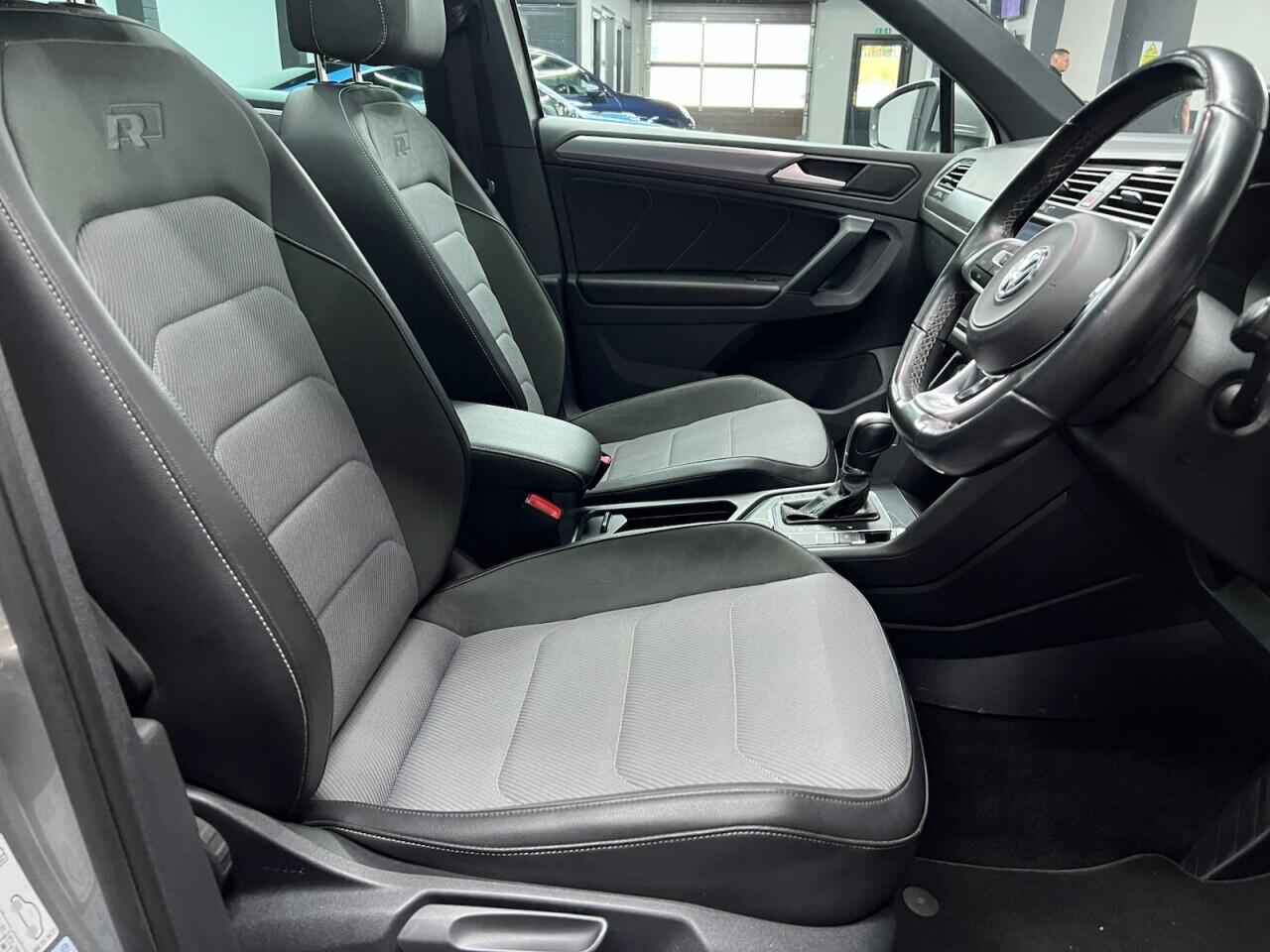 Volkswagen Tiguan view 34
