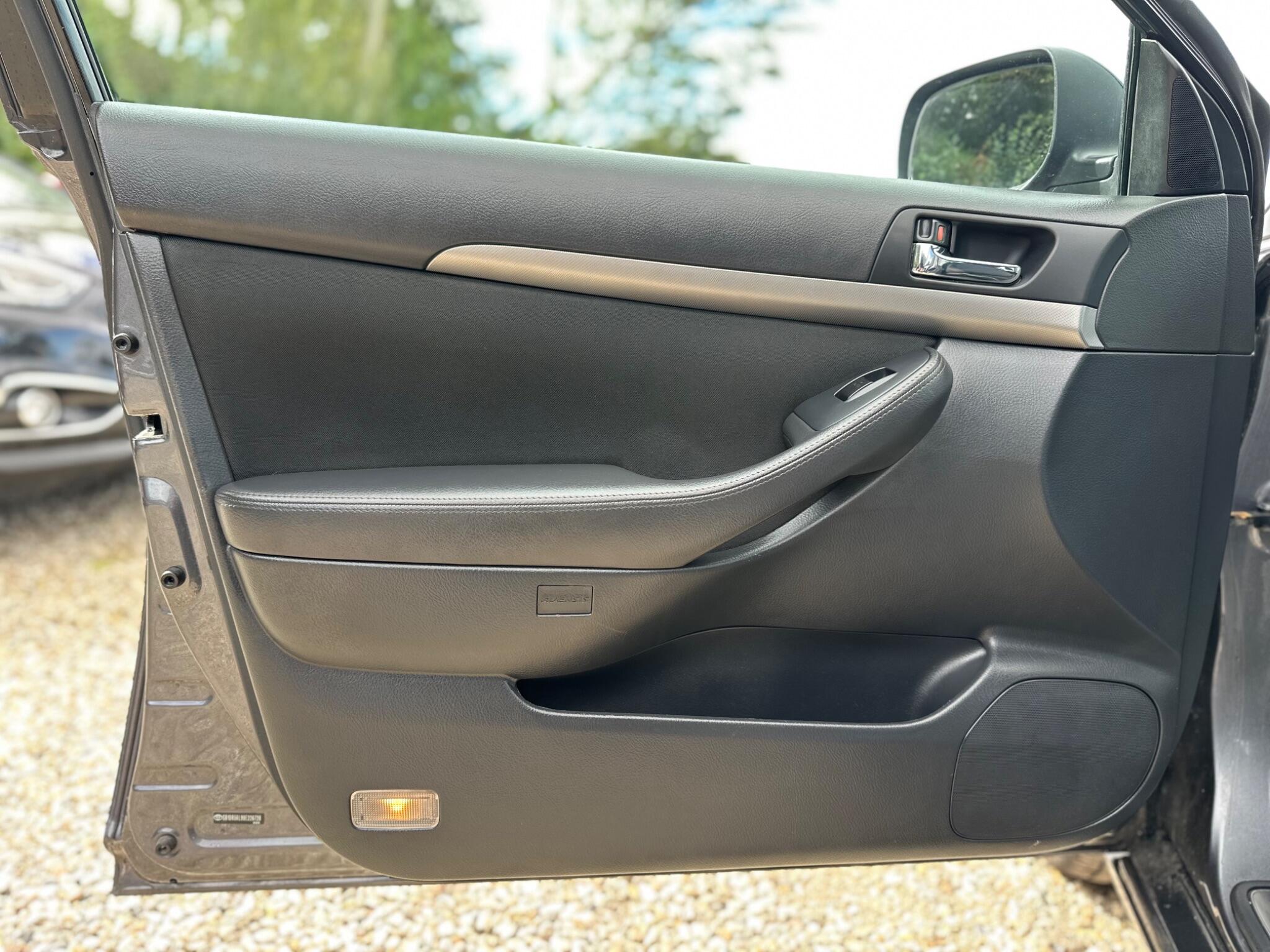 Toyota Avensis view 60
