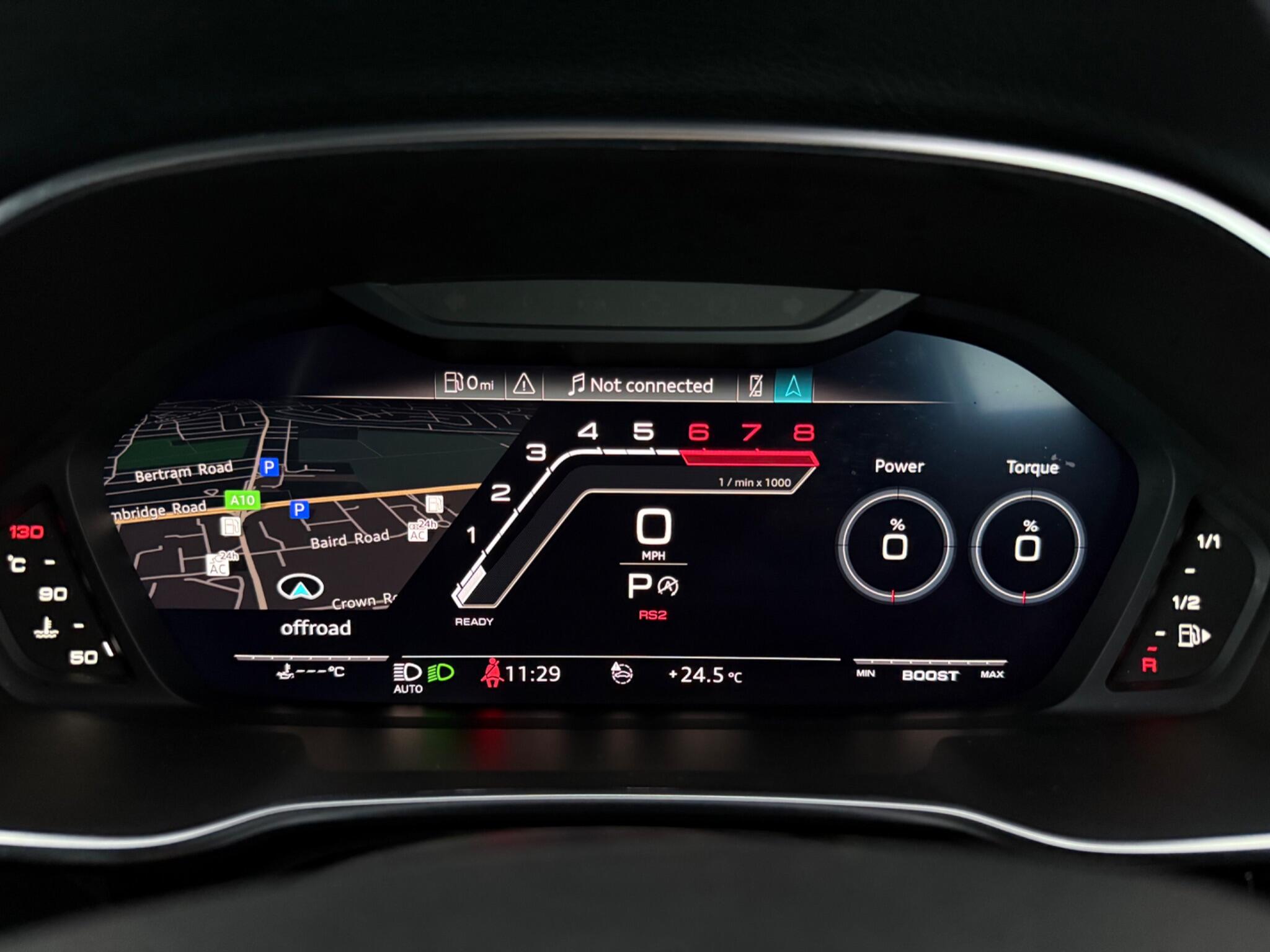 Audi RS Q3 view 20