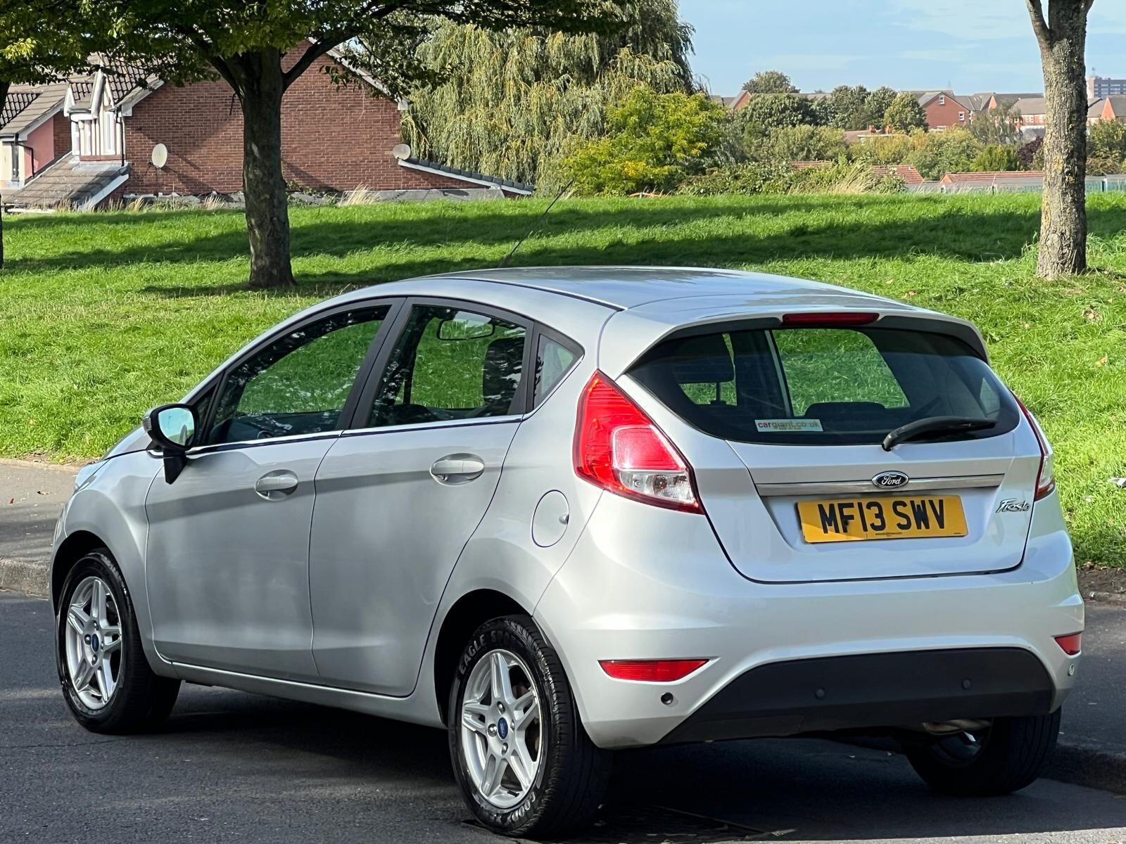 Ford Fiesta view 11