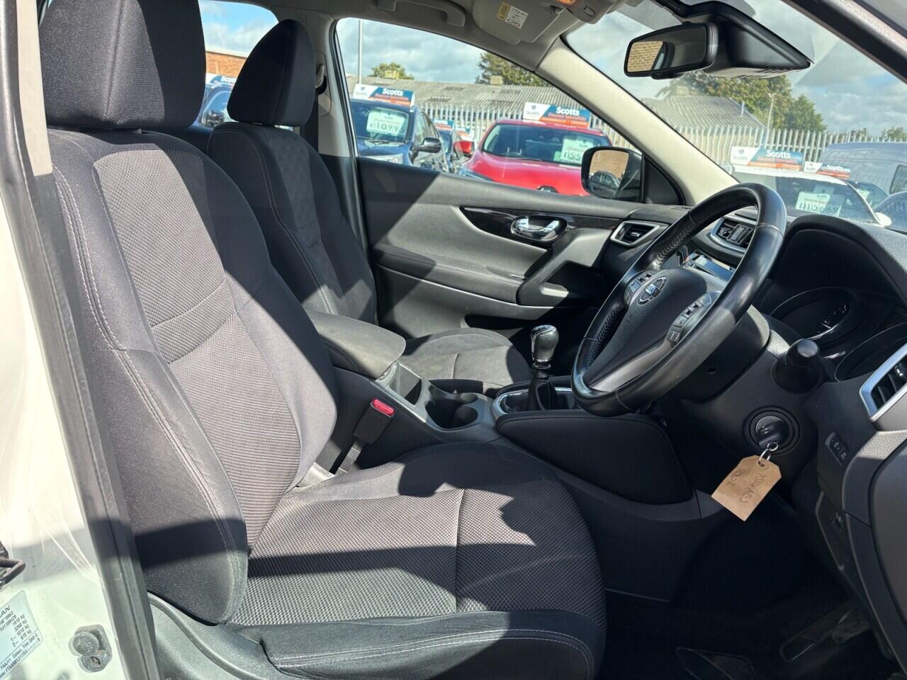 Nissan Qashqai view 10