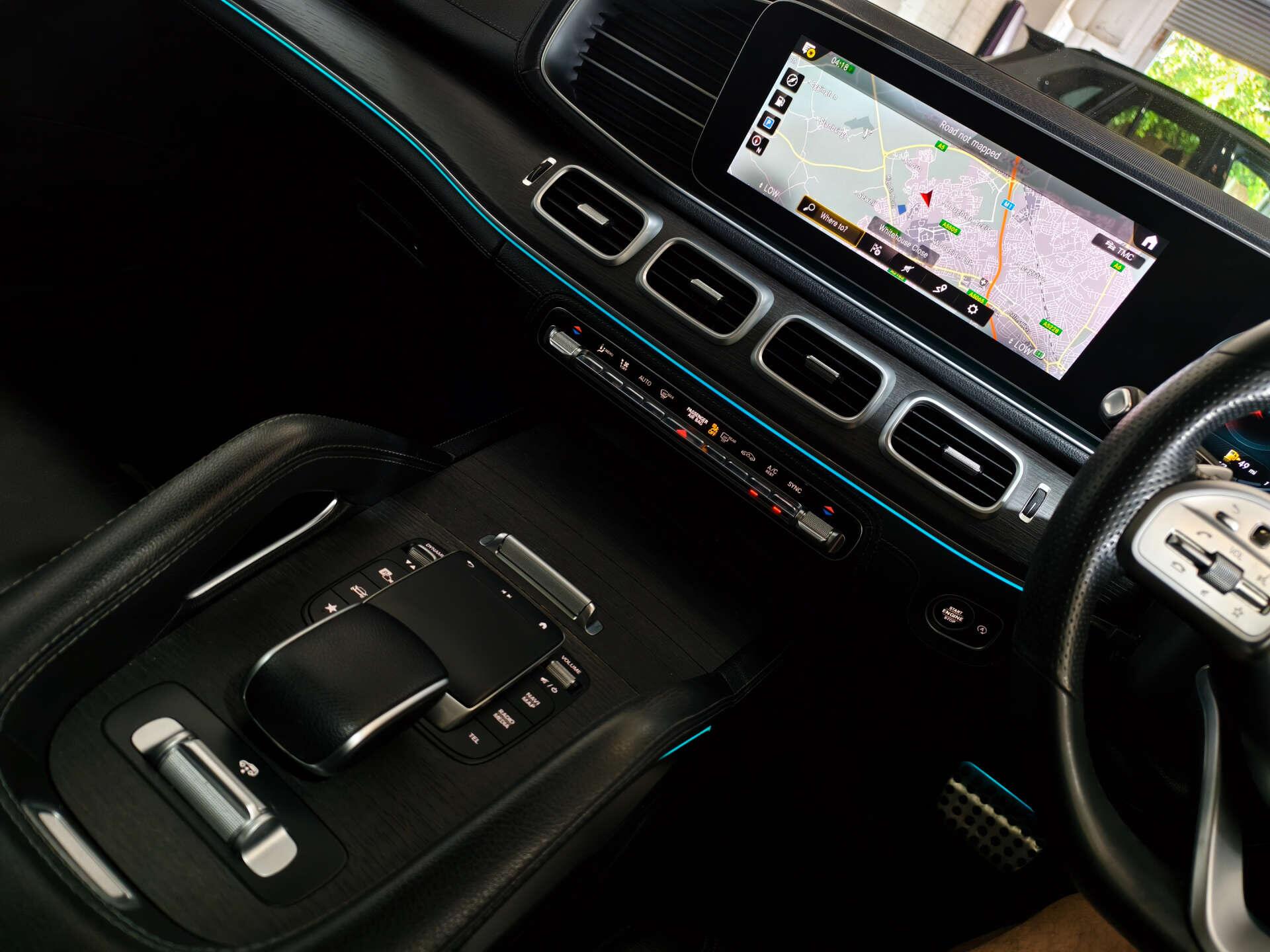 Mercedes-Benz Gle view 33