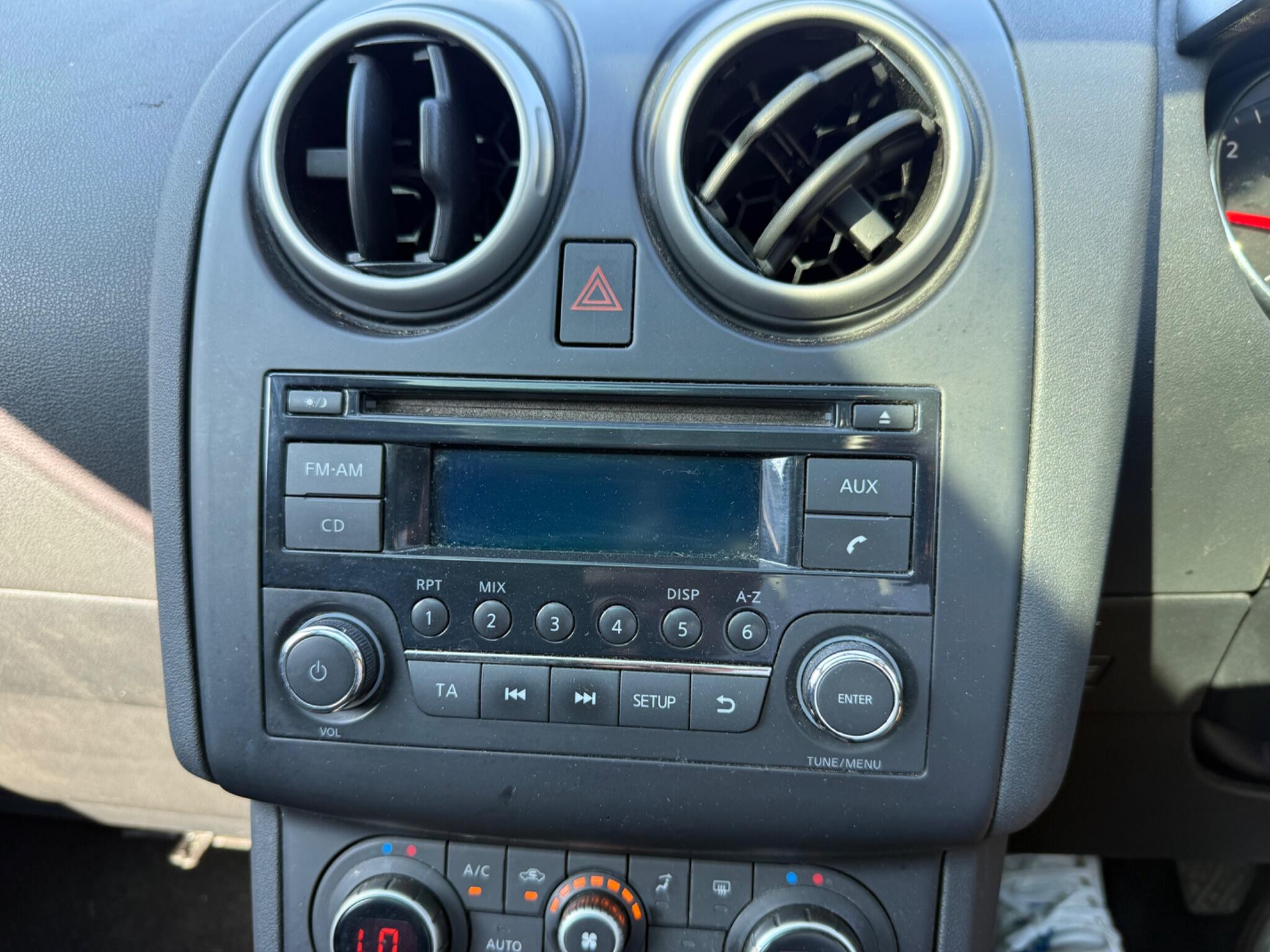 Nissan Qashqai+2 view 31