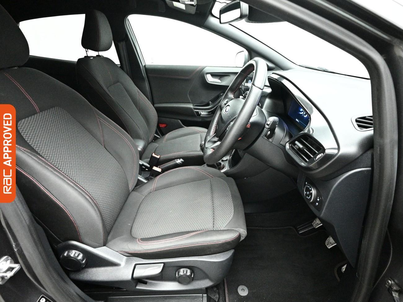 Ford Puma view 12