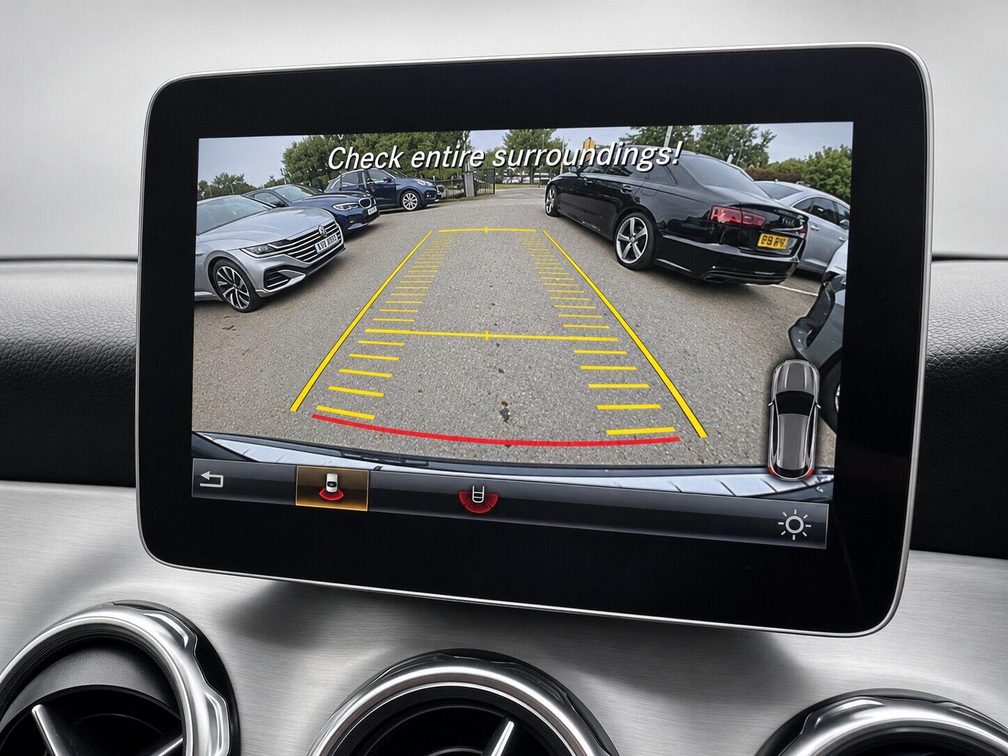 Mercedes-Benz Gla view 20