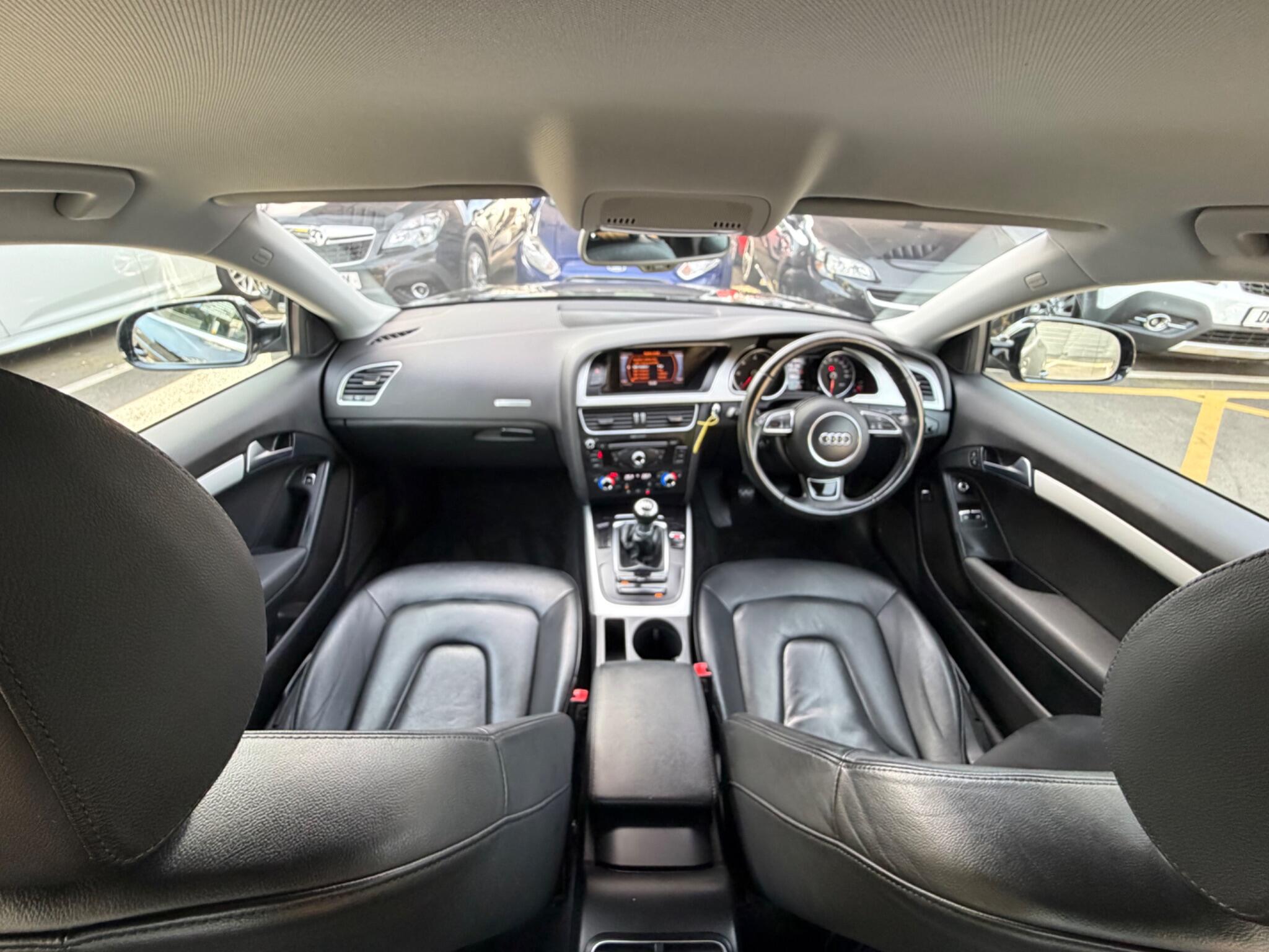 Audi A5 view 4