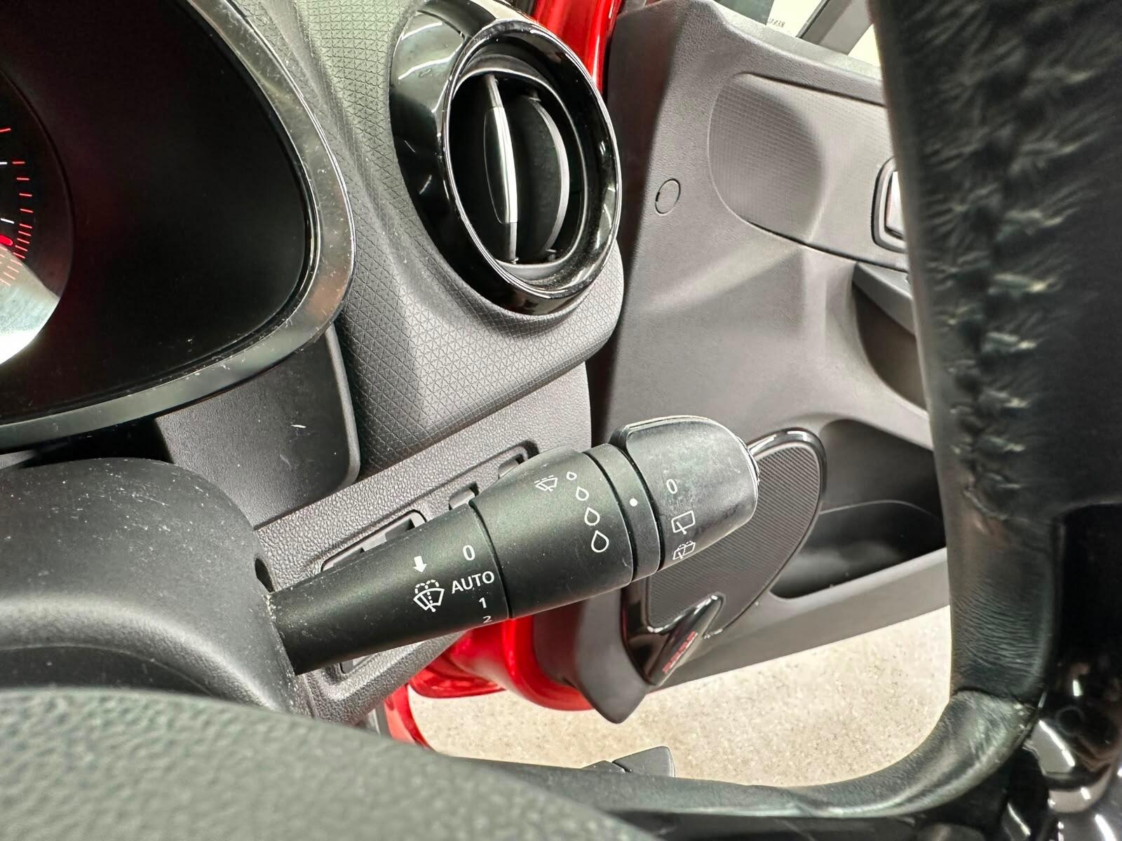 Renault Clio view 32