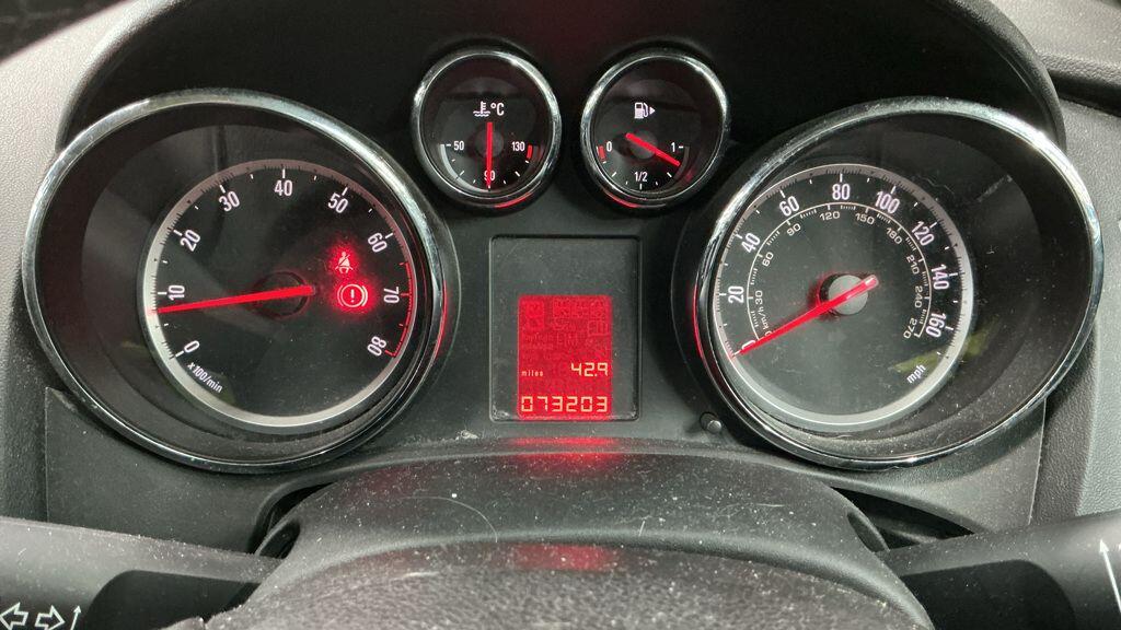 Vauxhall Astra view 10