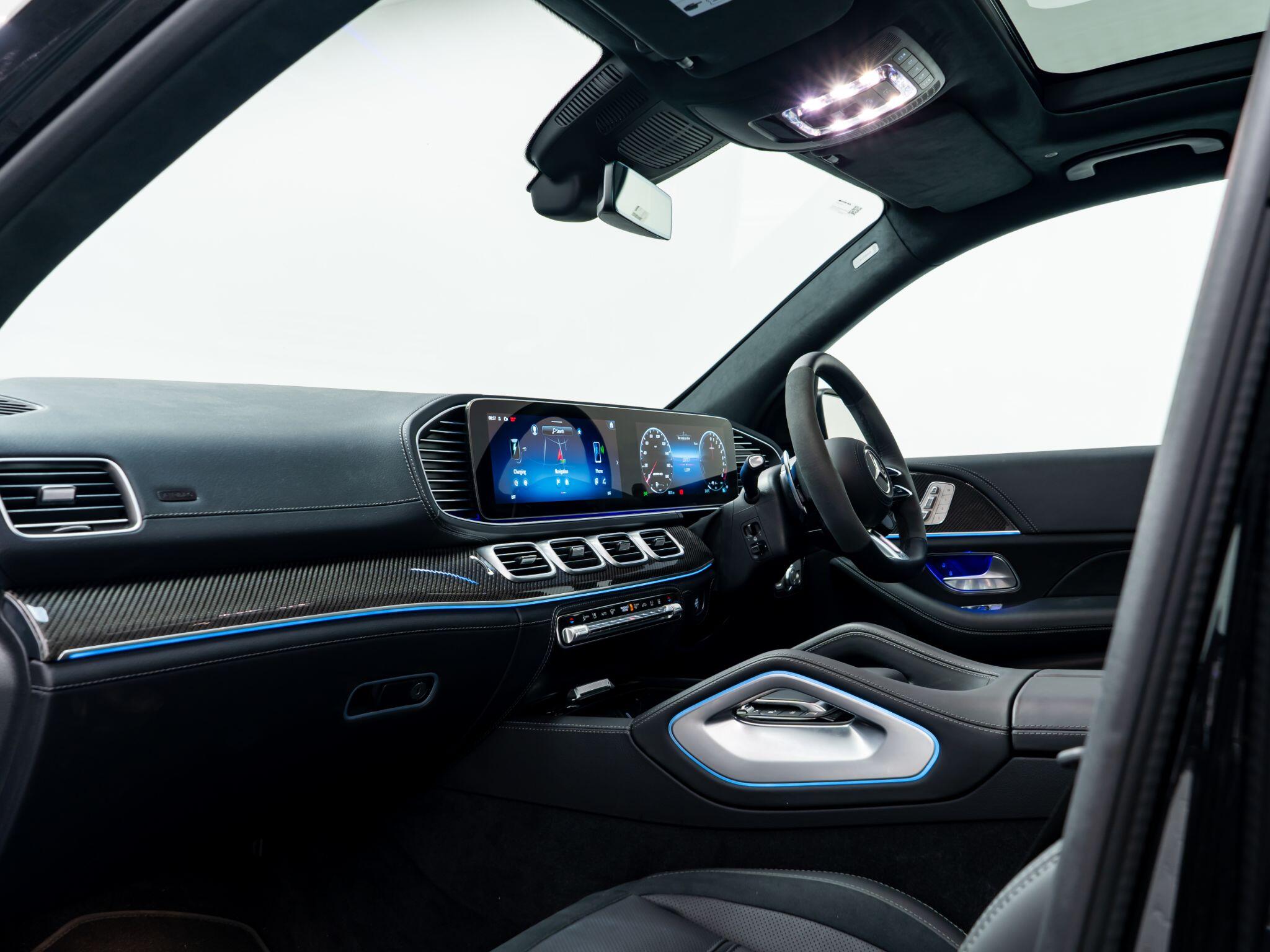 Mercedes-Benz GLE view 8