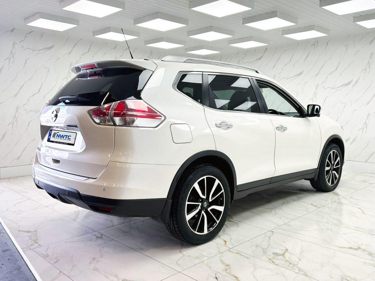Nissan X-Trail view 12