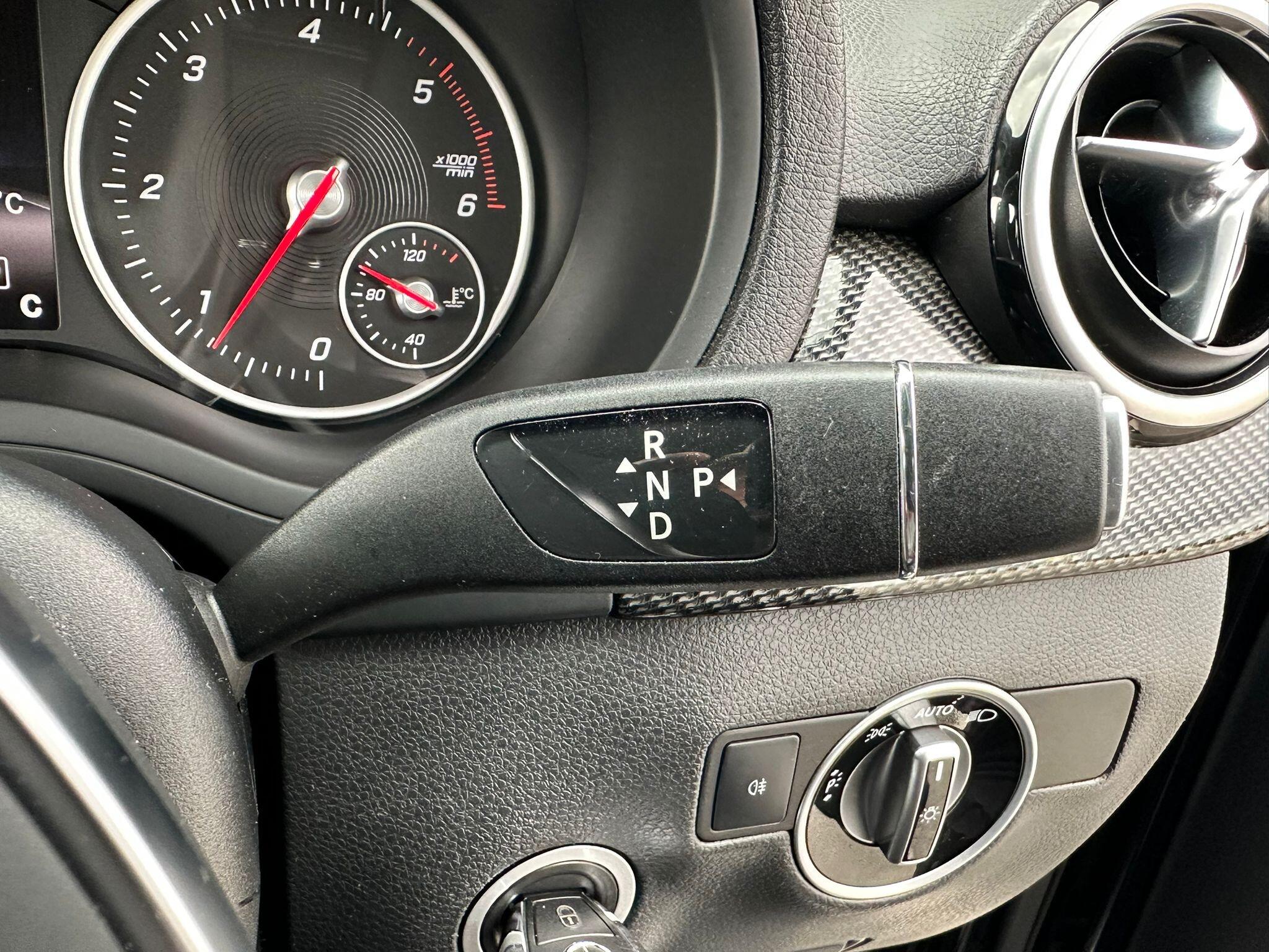Mercedes-Benz B Class view 18