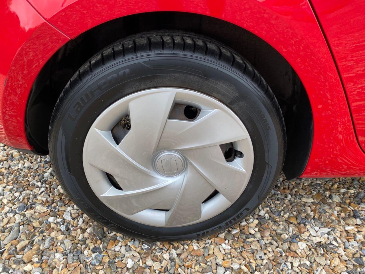 Seat Ibiza view 34