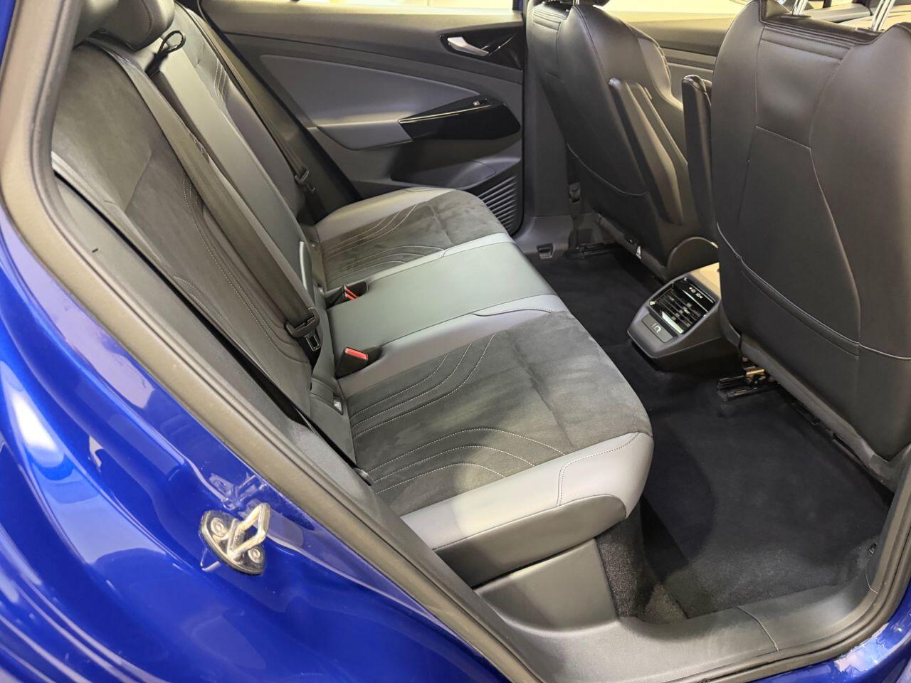 Volkswagen Id.4 view 24
