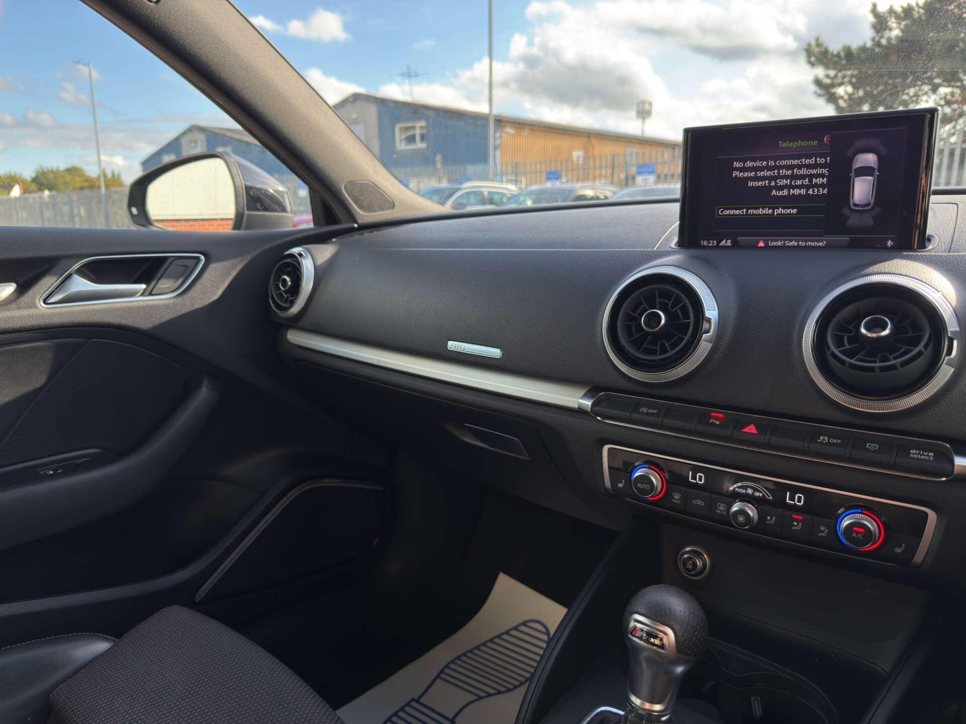 Audi A3 view 52