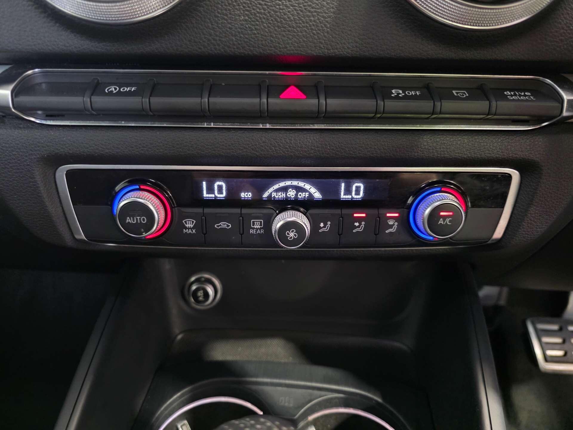 Audi A3 view 26