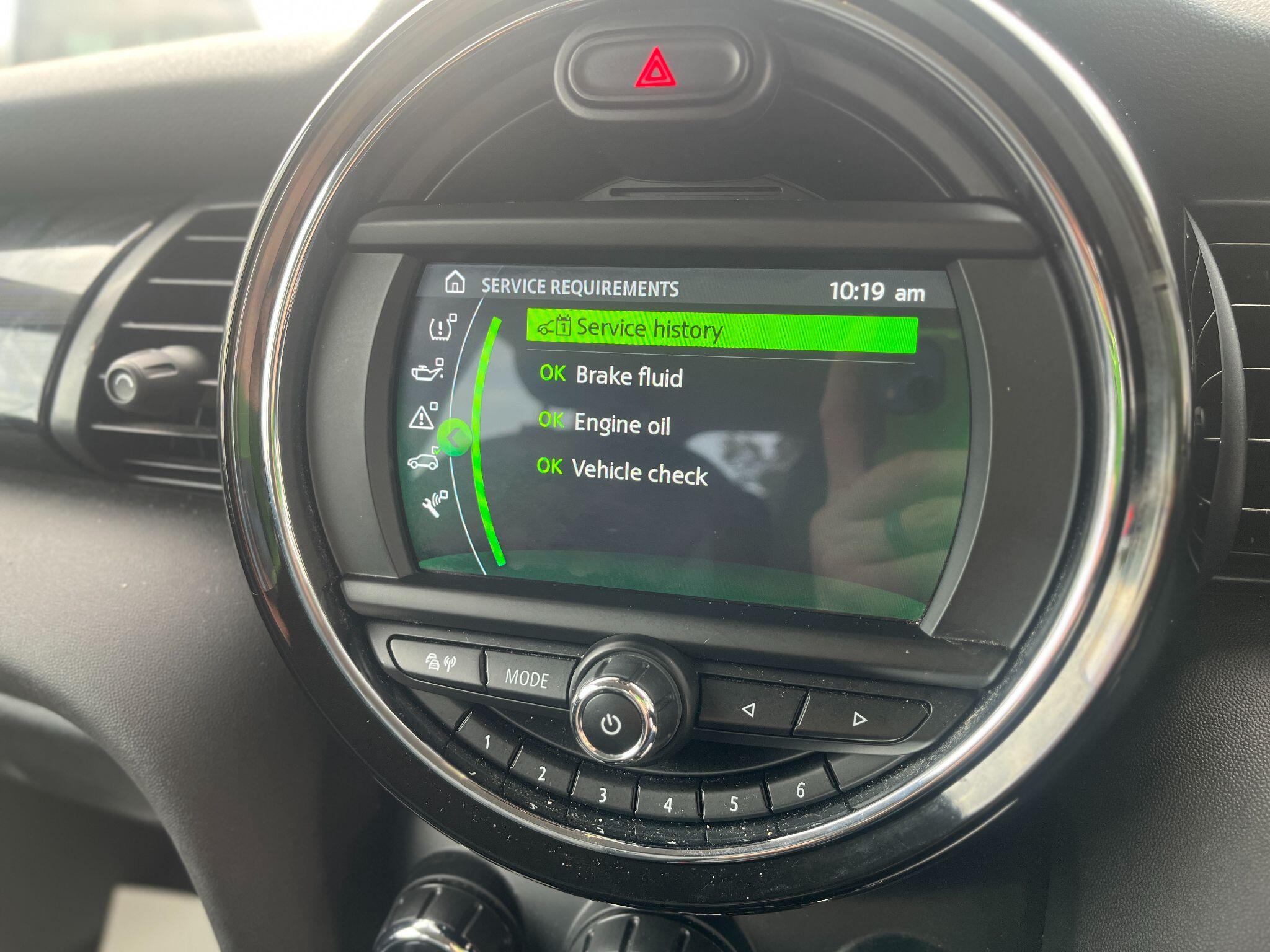 Mini Hatch view 44