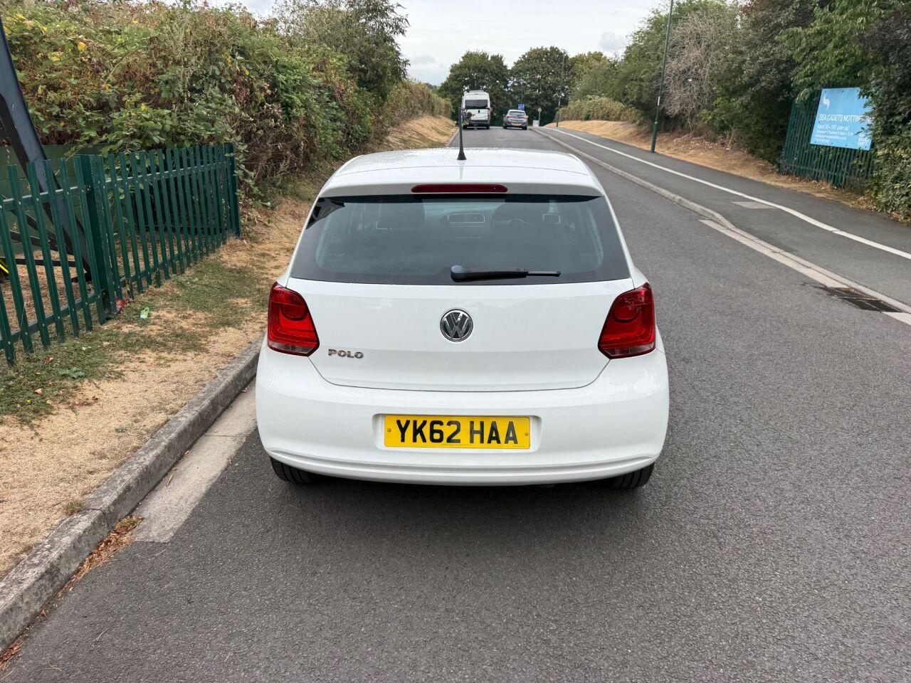 Volkswagen Polo view 11