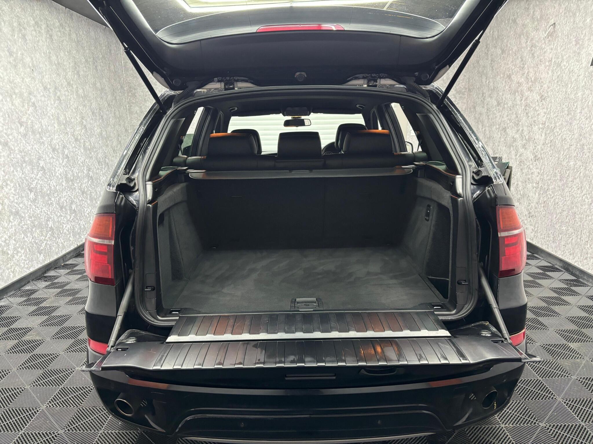 BMW X5 X5 view 25
