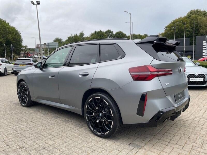 BMW X3 view 50