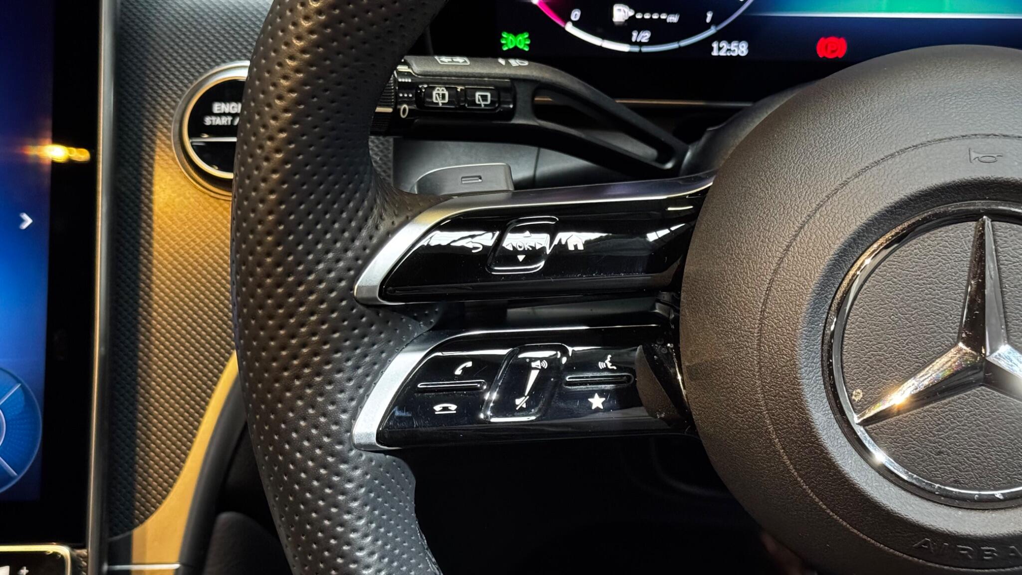Mercedes-Benz GLC view 29