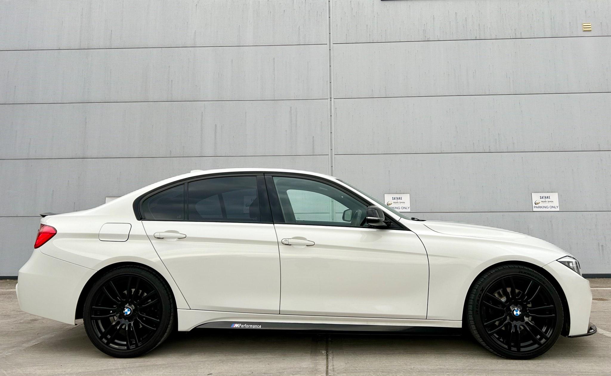 BMW 3 Series view 8